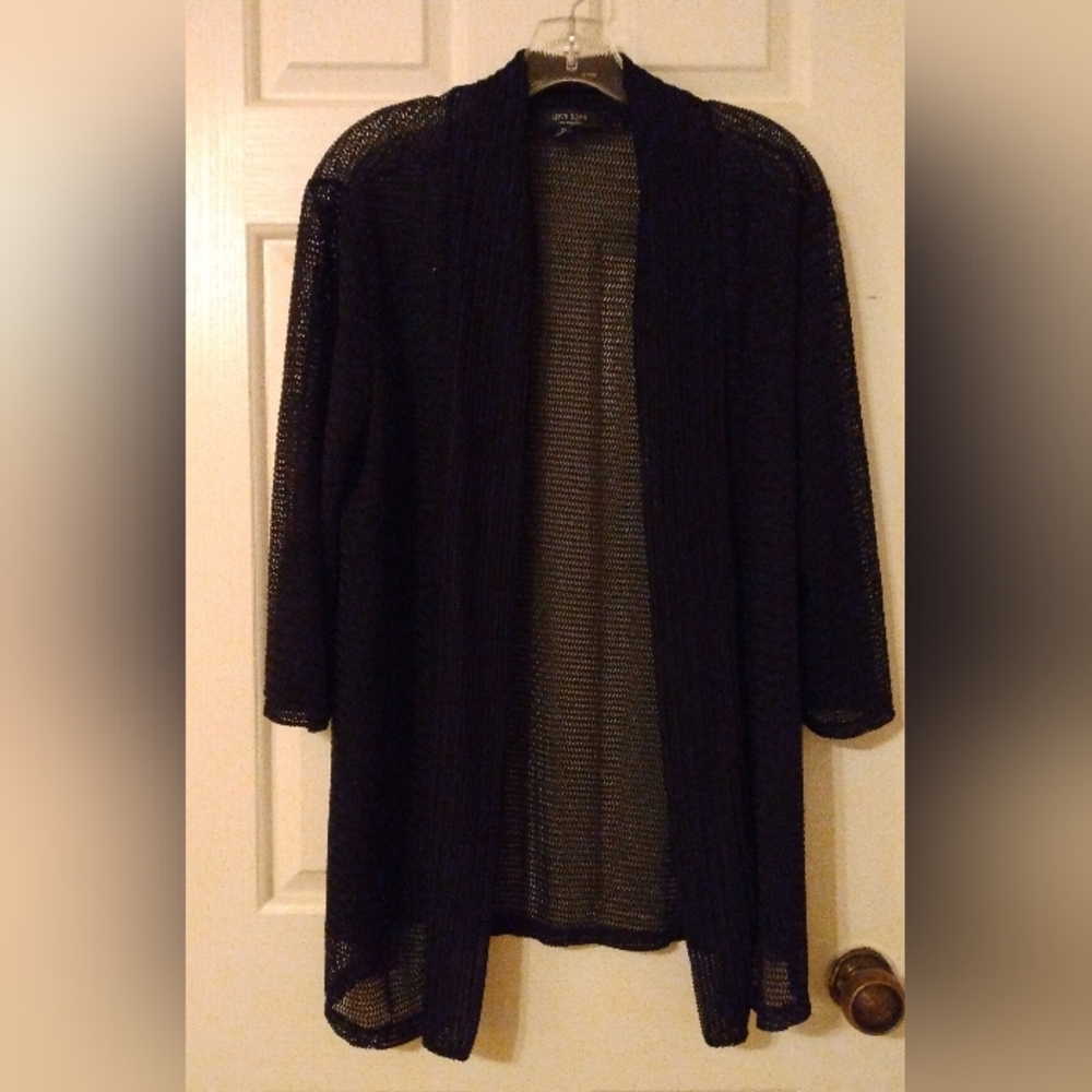 Love Ryan black open weave cover up. Size 3X. NWOT.